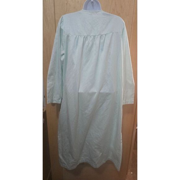 Vintage Womens Light Blue Embroidered Long Sleeve Nightgown With Lace & Button - Picture 6 of 9